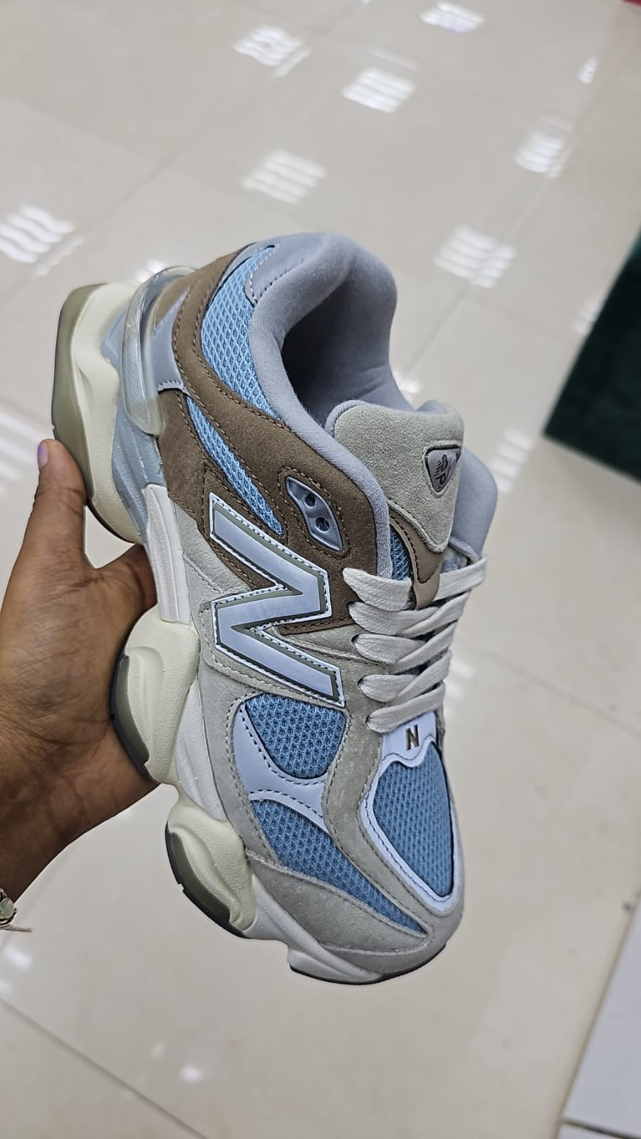 New Balance 9060
