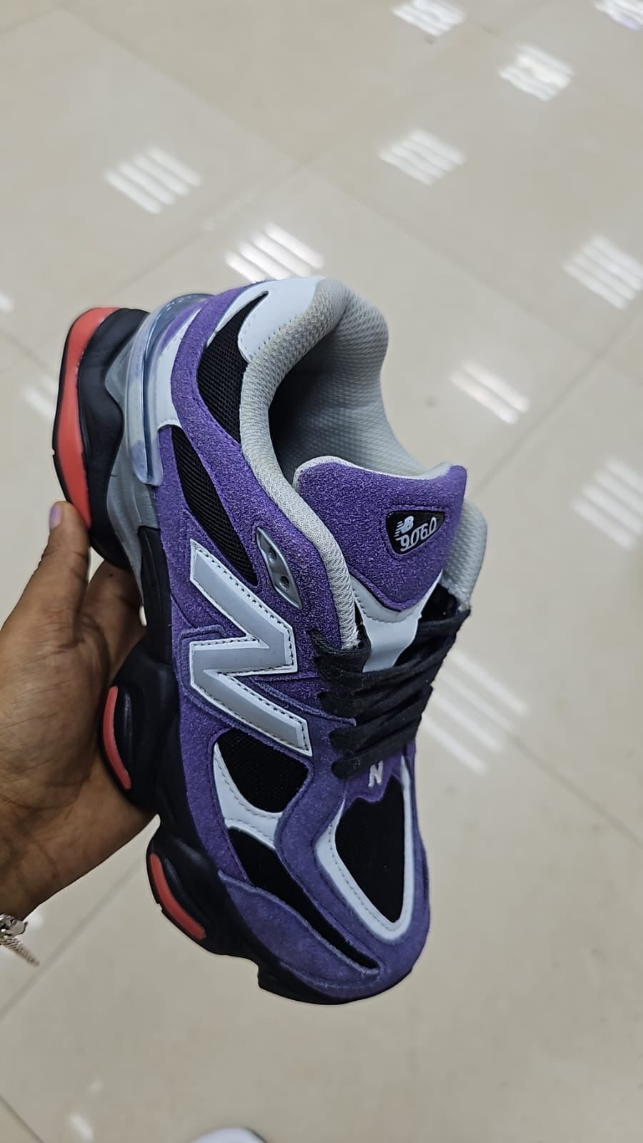 New Balance 9060