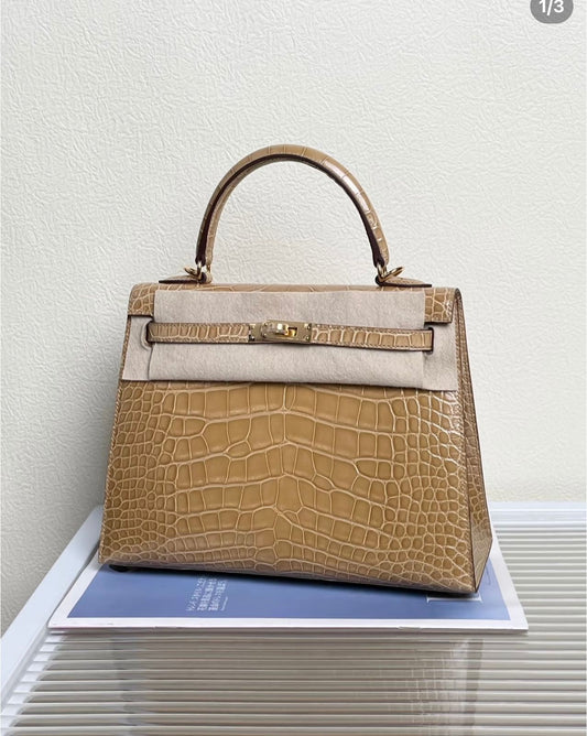 Hermes Women